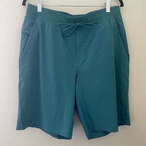 Mens Lululemon Drawstring Shorts Green Unlined 10” inseam Size Large